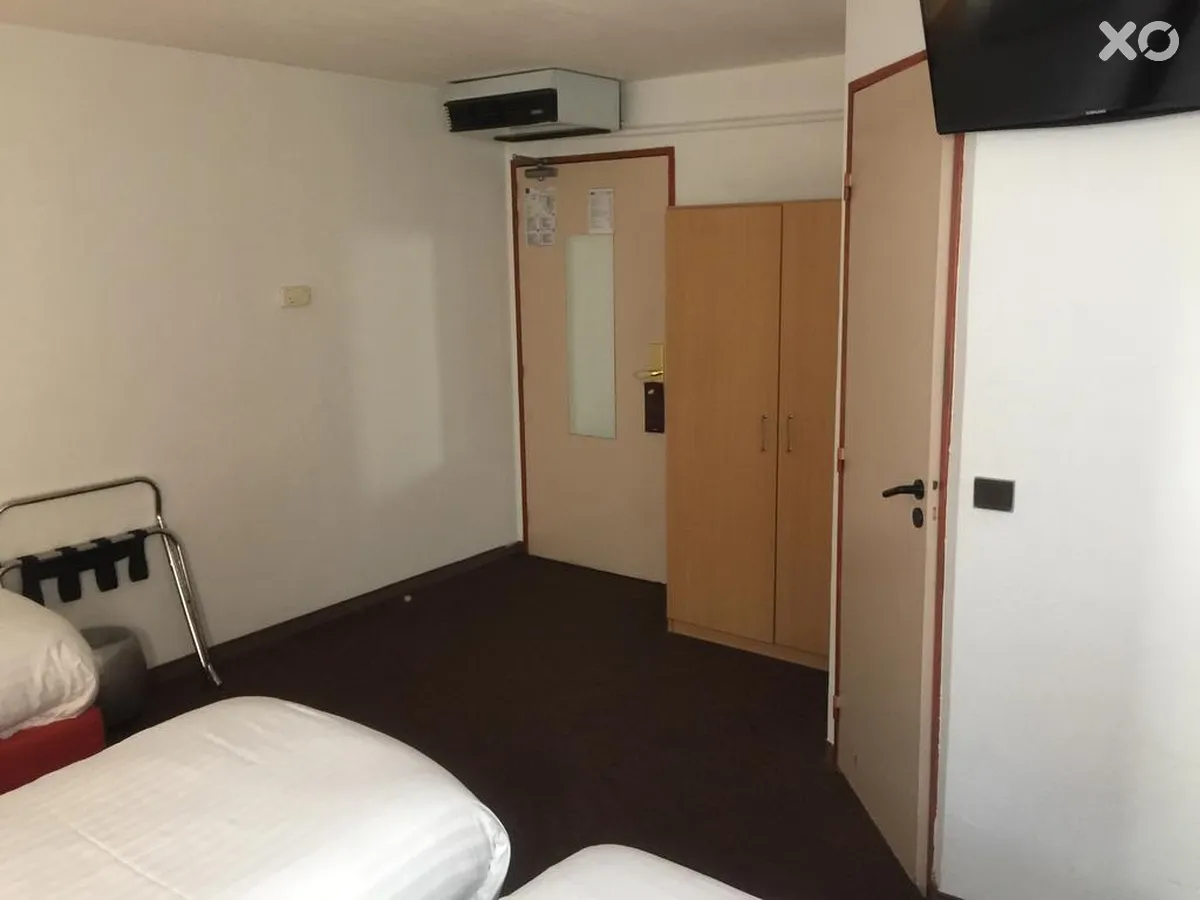 Kyriad Nice Port Hotel
