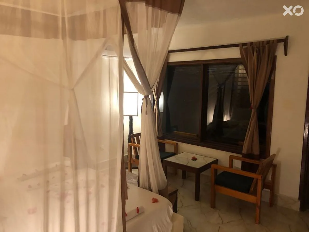 Palumbo Waves Resort