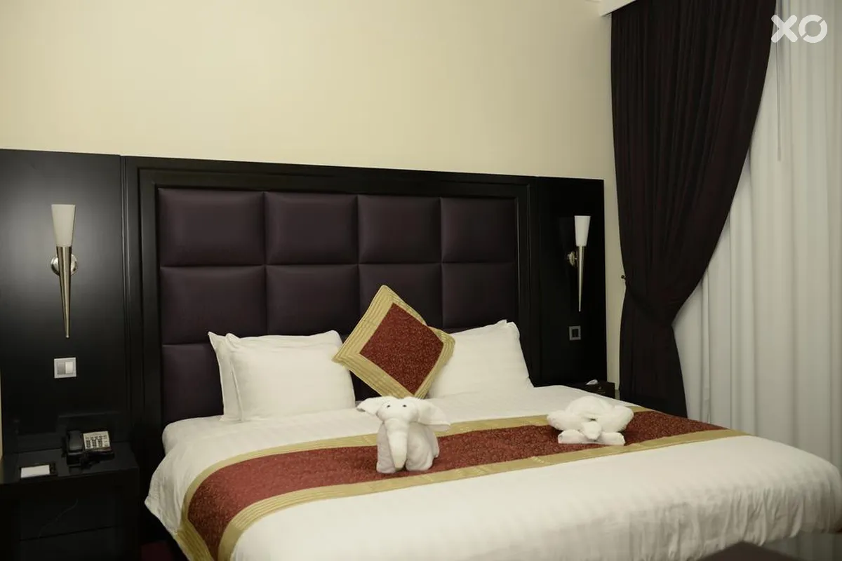 Royal Beach Hotel & Resort