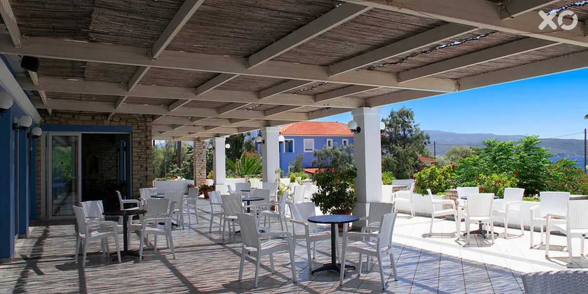 Zefiros Beach Hotel