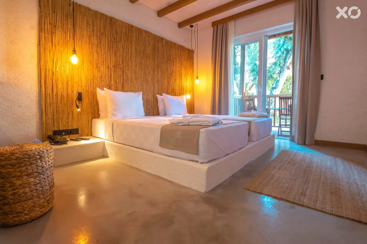 Very Chic Hotel