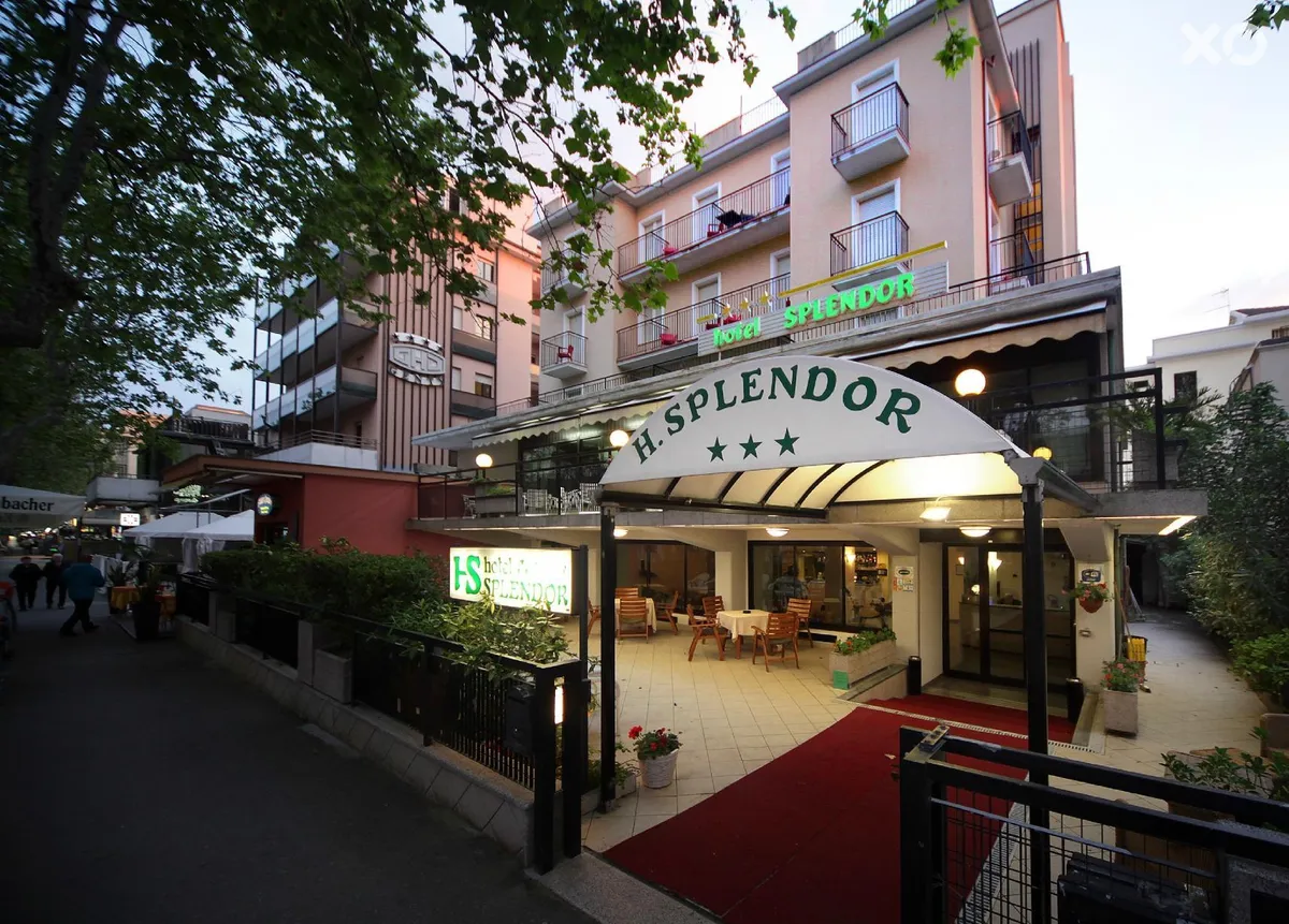 Splendor Hotel