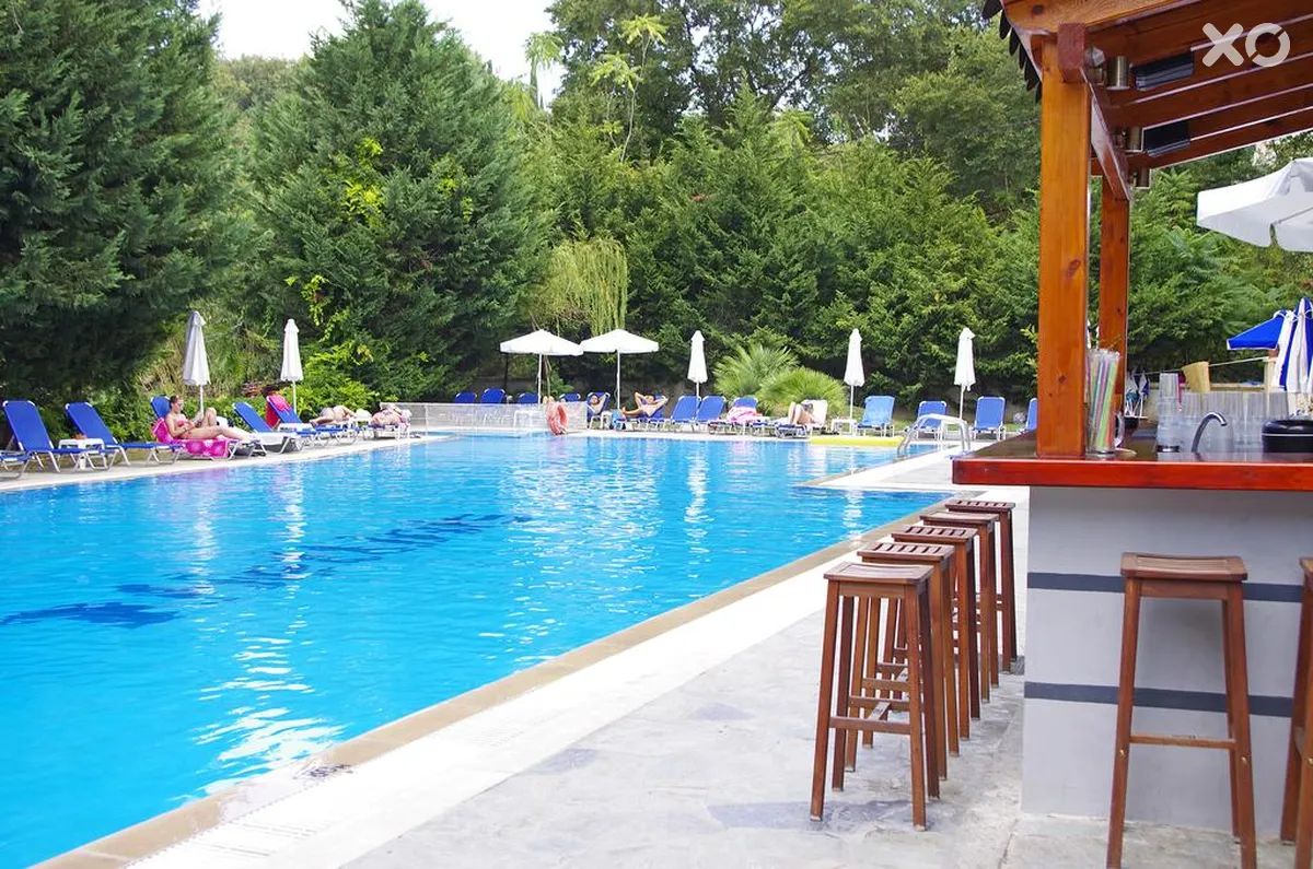 CNic Hellinis Hotel