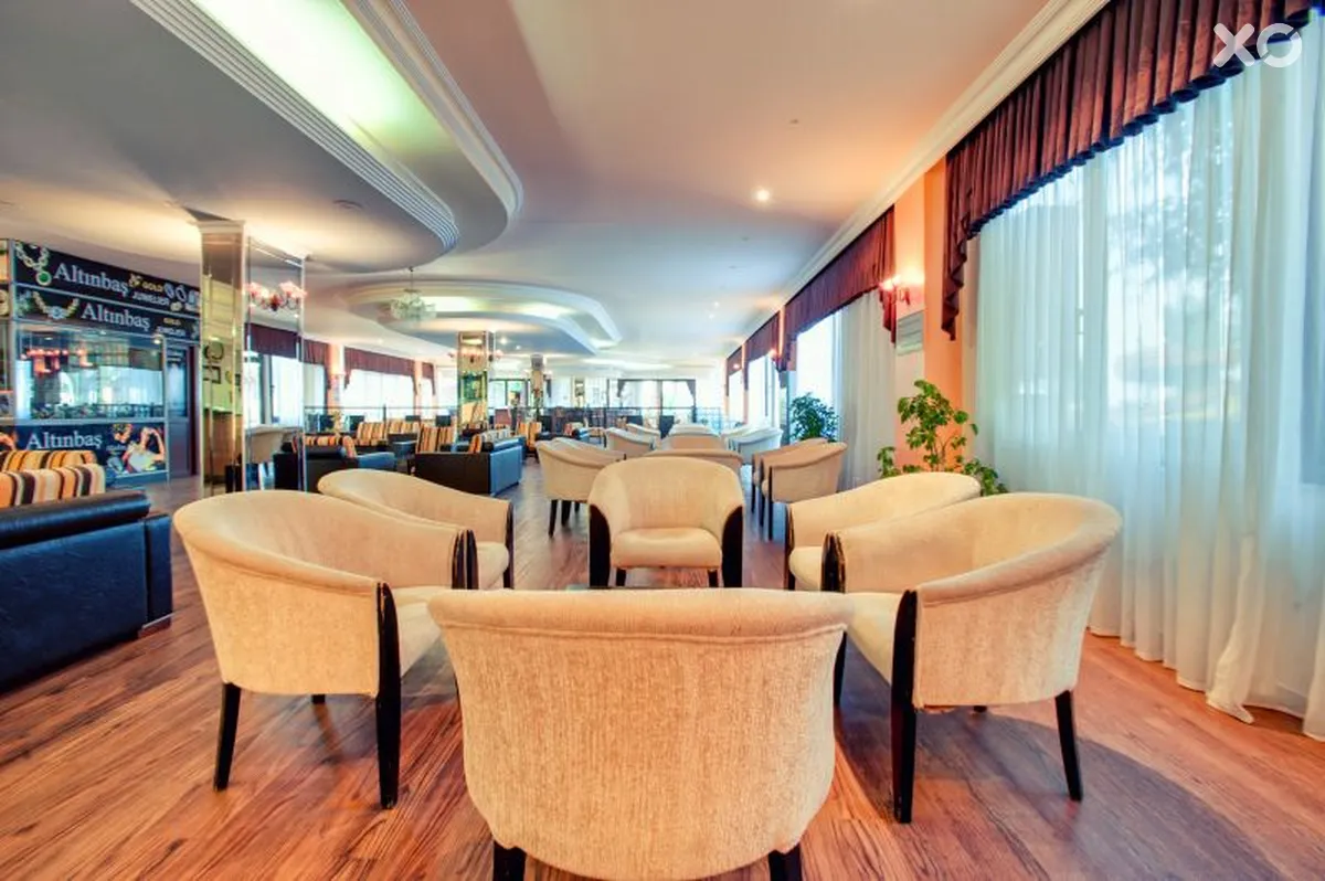 M.C. Mahberi Beach Hotel