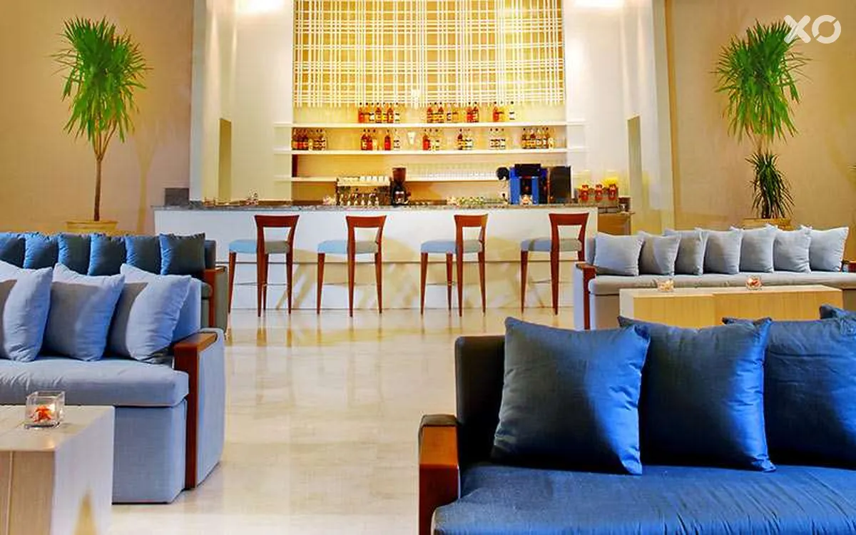 Coral Sea Aqua Club