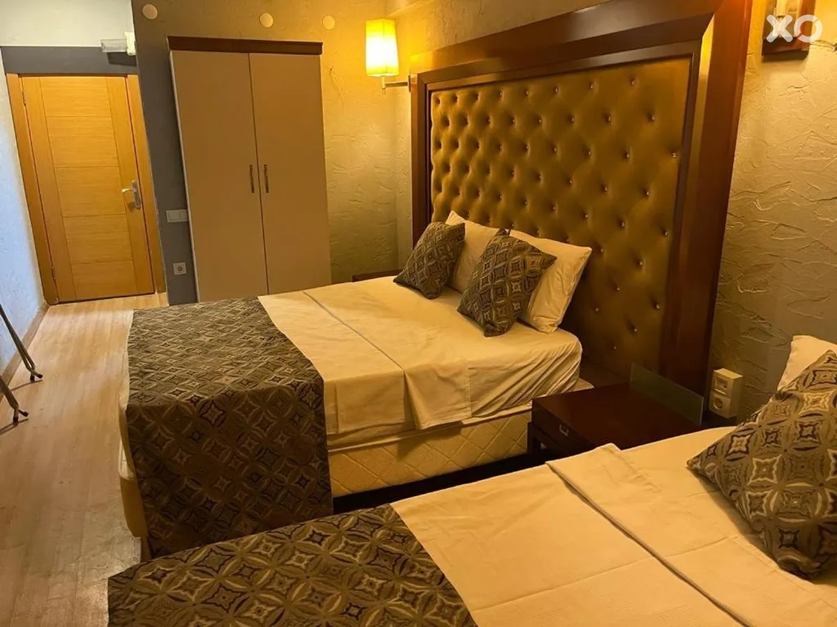 Dionisus Lara Hotel