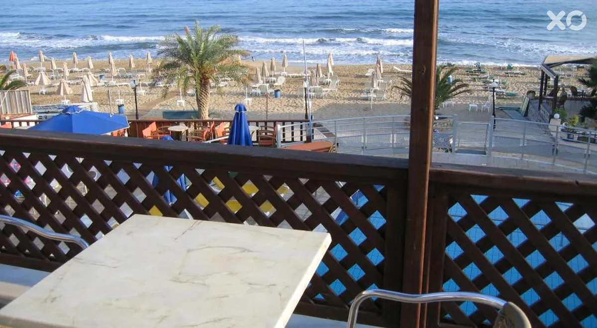 Eleni Beach Hotel