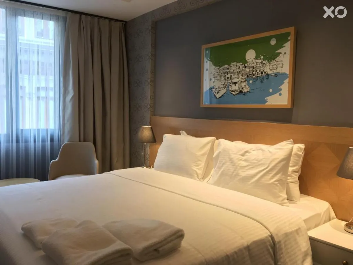 Four-G Hotel