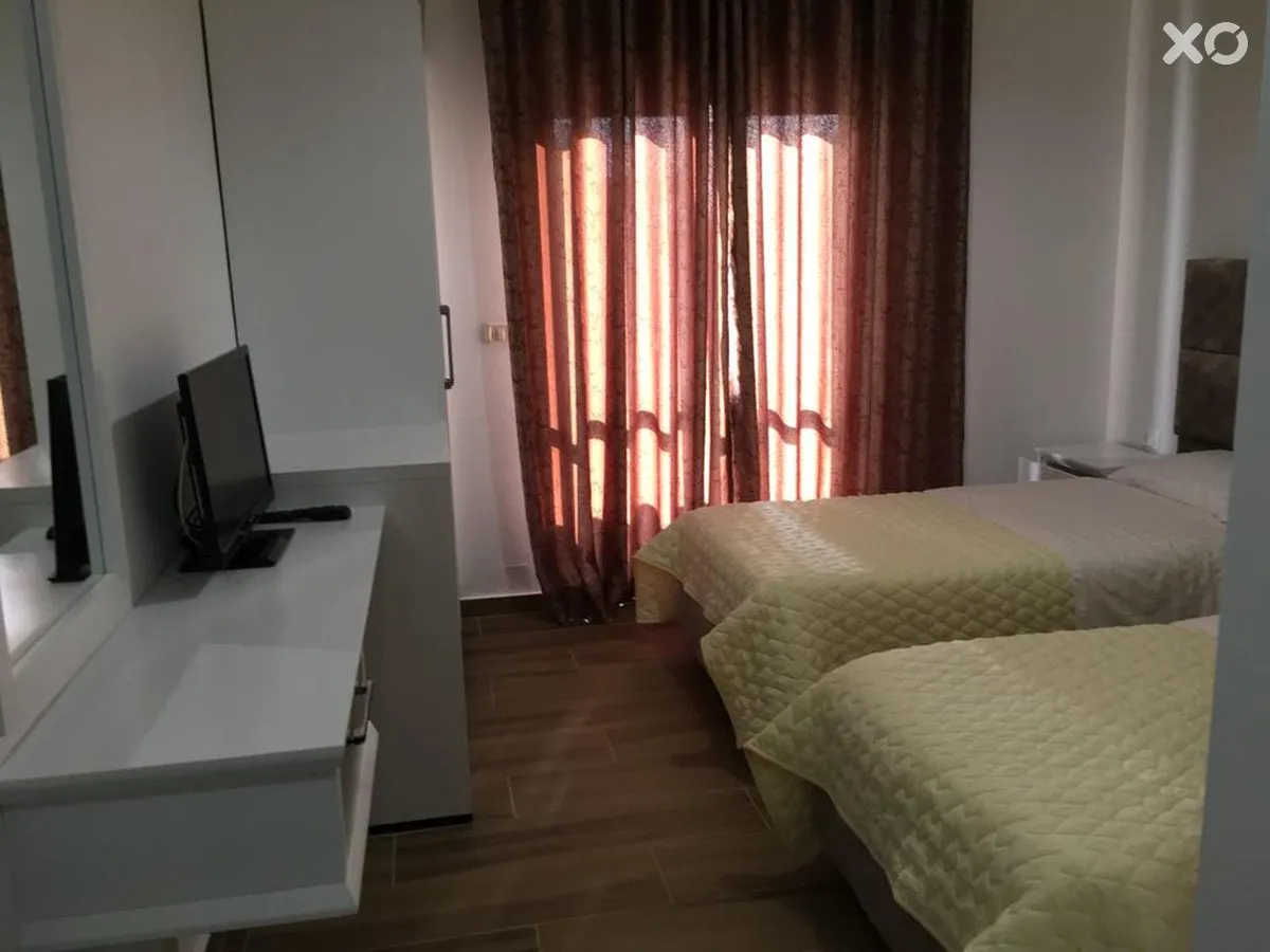 Julia Hotel