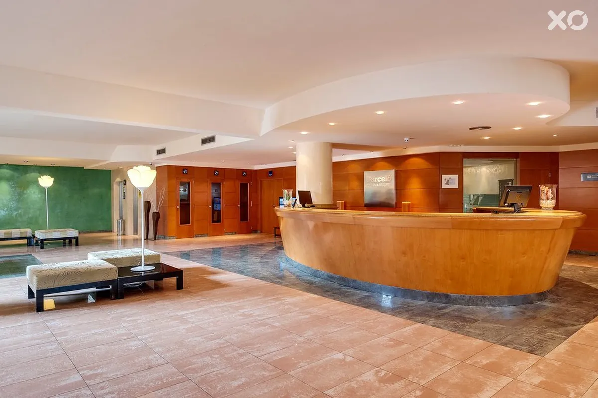 Barcelo Santiago