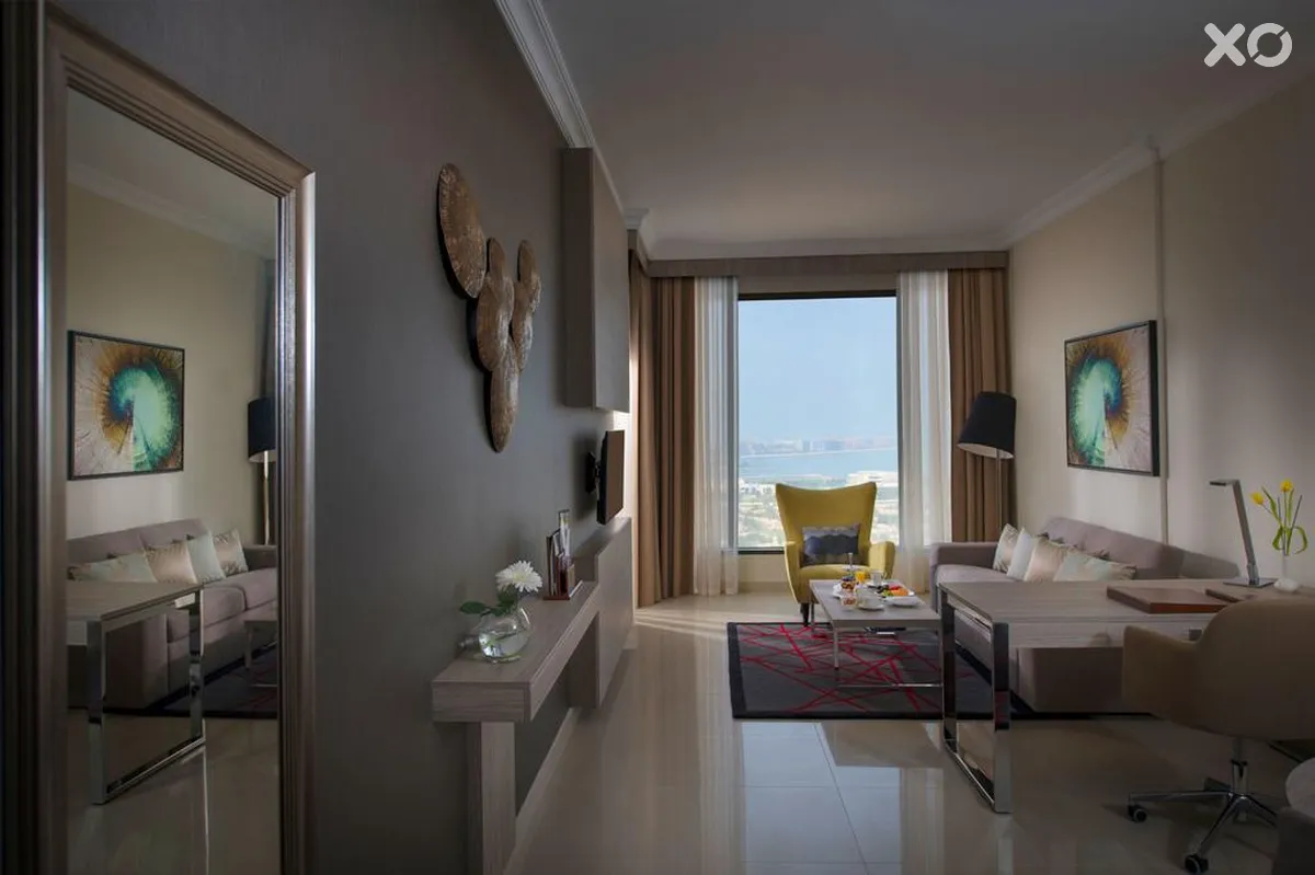 Two Seasons Hotel & Apartments Dubai