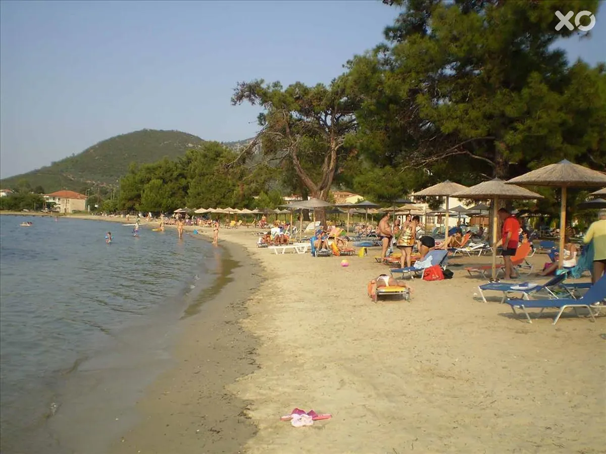 Rachoni Bay