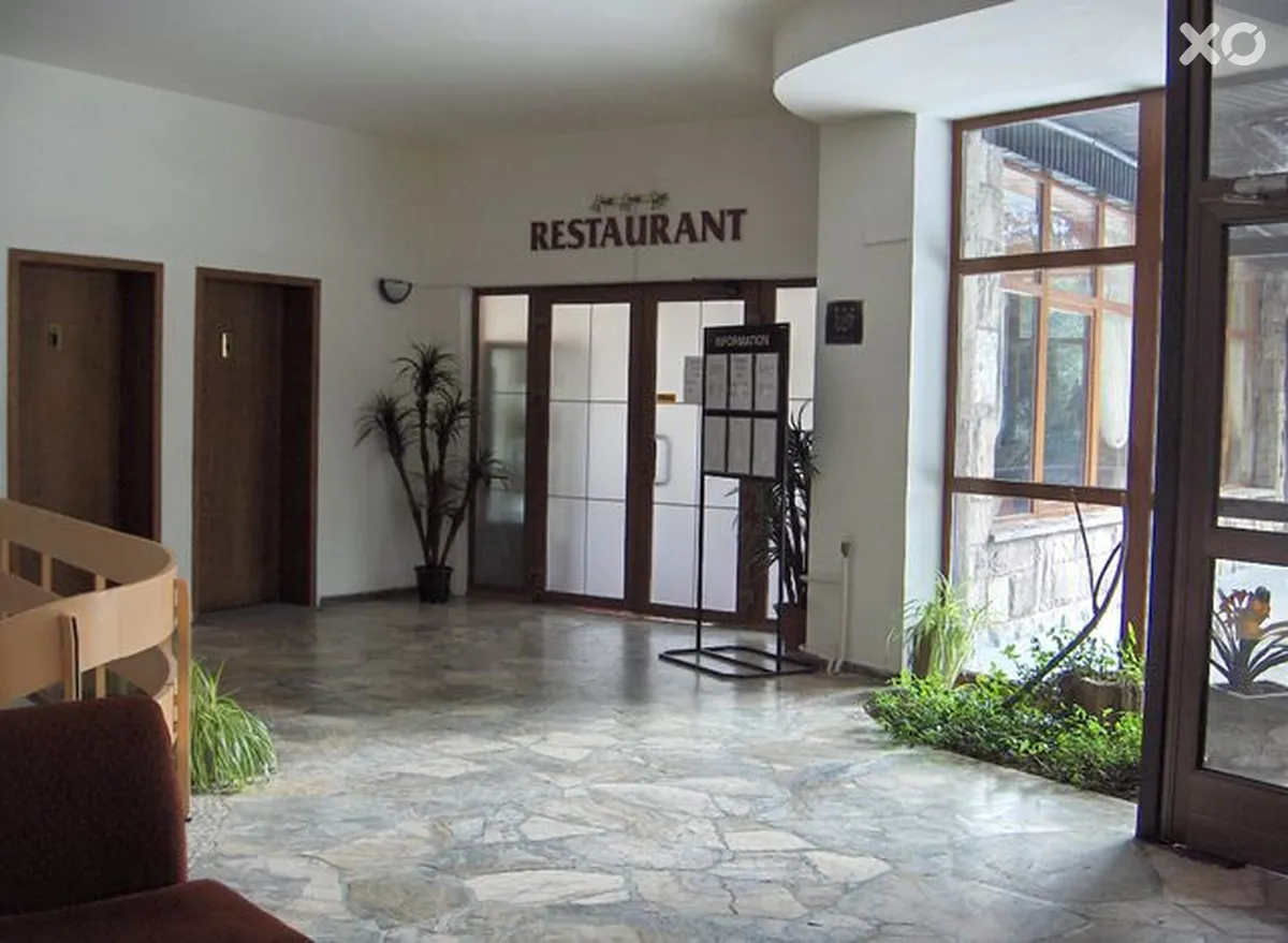 Bor Hotel