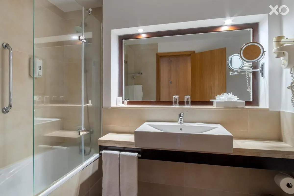 Savoy Gardens Hotel