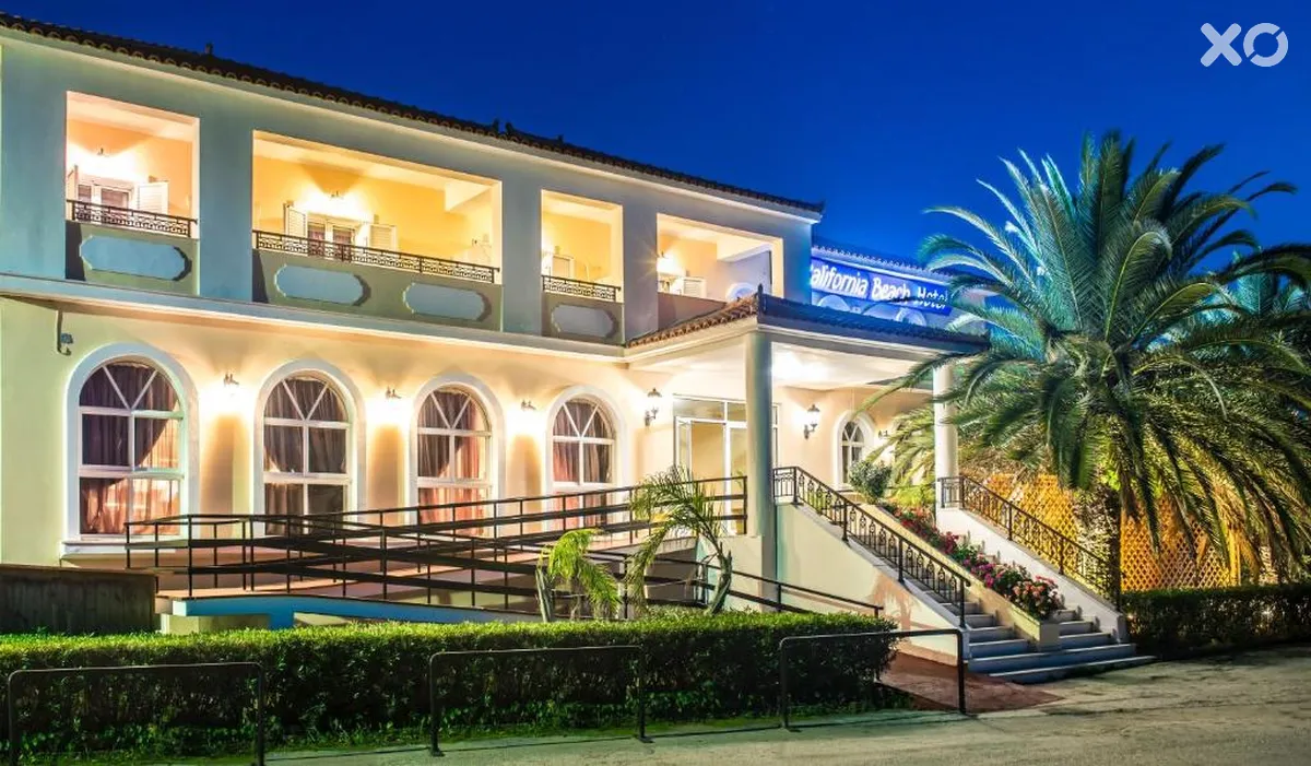 California Beach Hotel