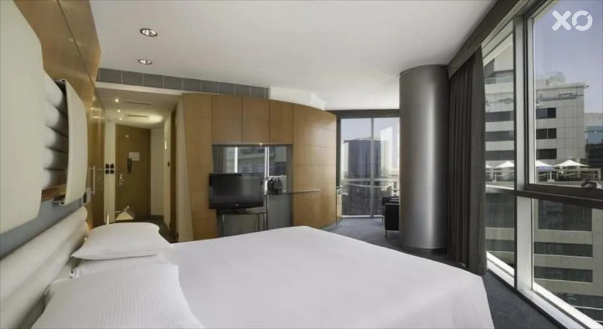 Golden Sands Hotel Creek