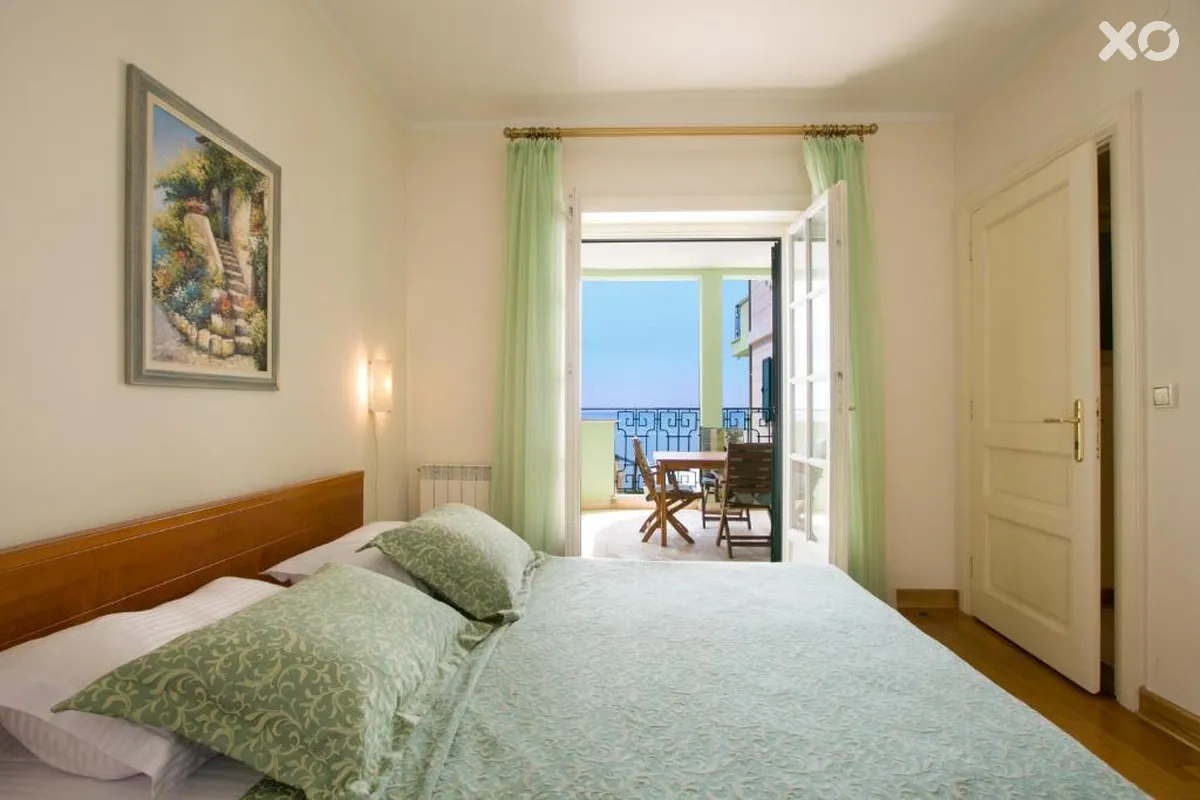 Montesan Apartments