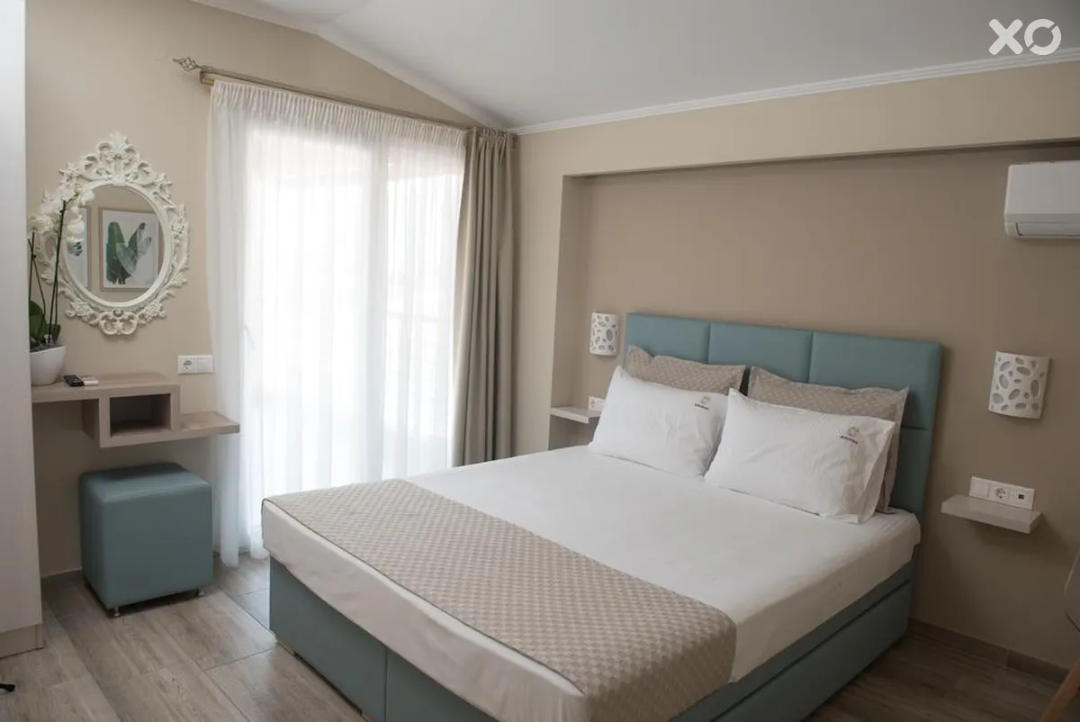 Ammos Beach Studios & Suites