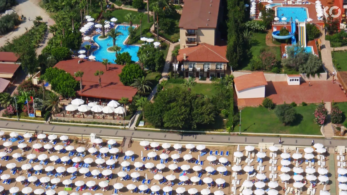 Grand Side Hotel