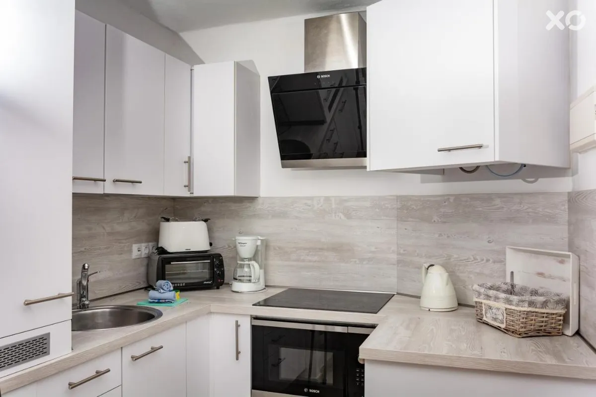 R2 Maryvent Beach Apartments