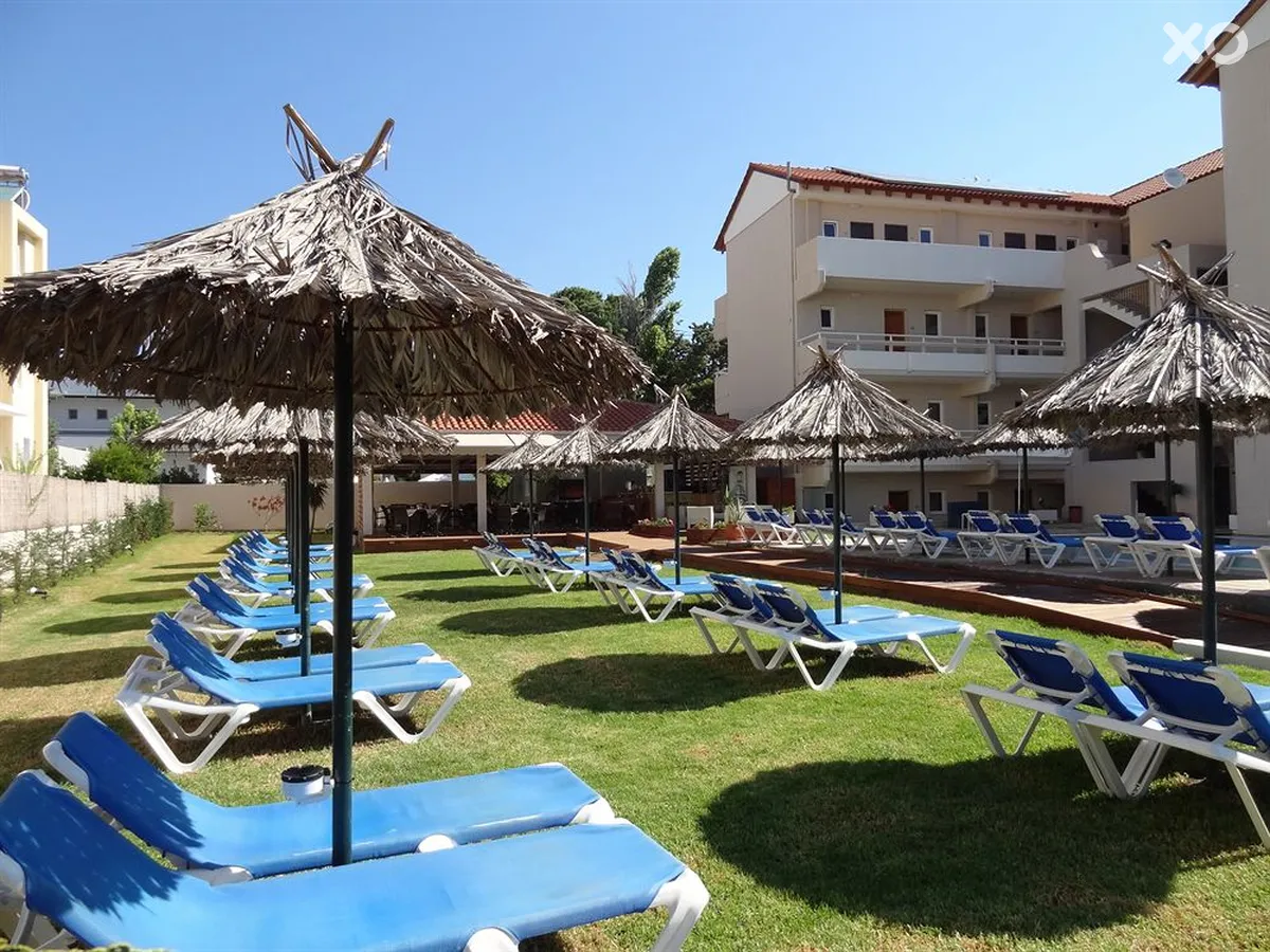 Sunday Hotel