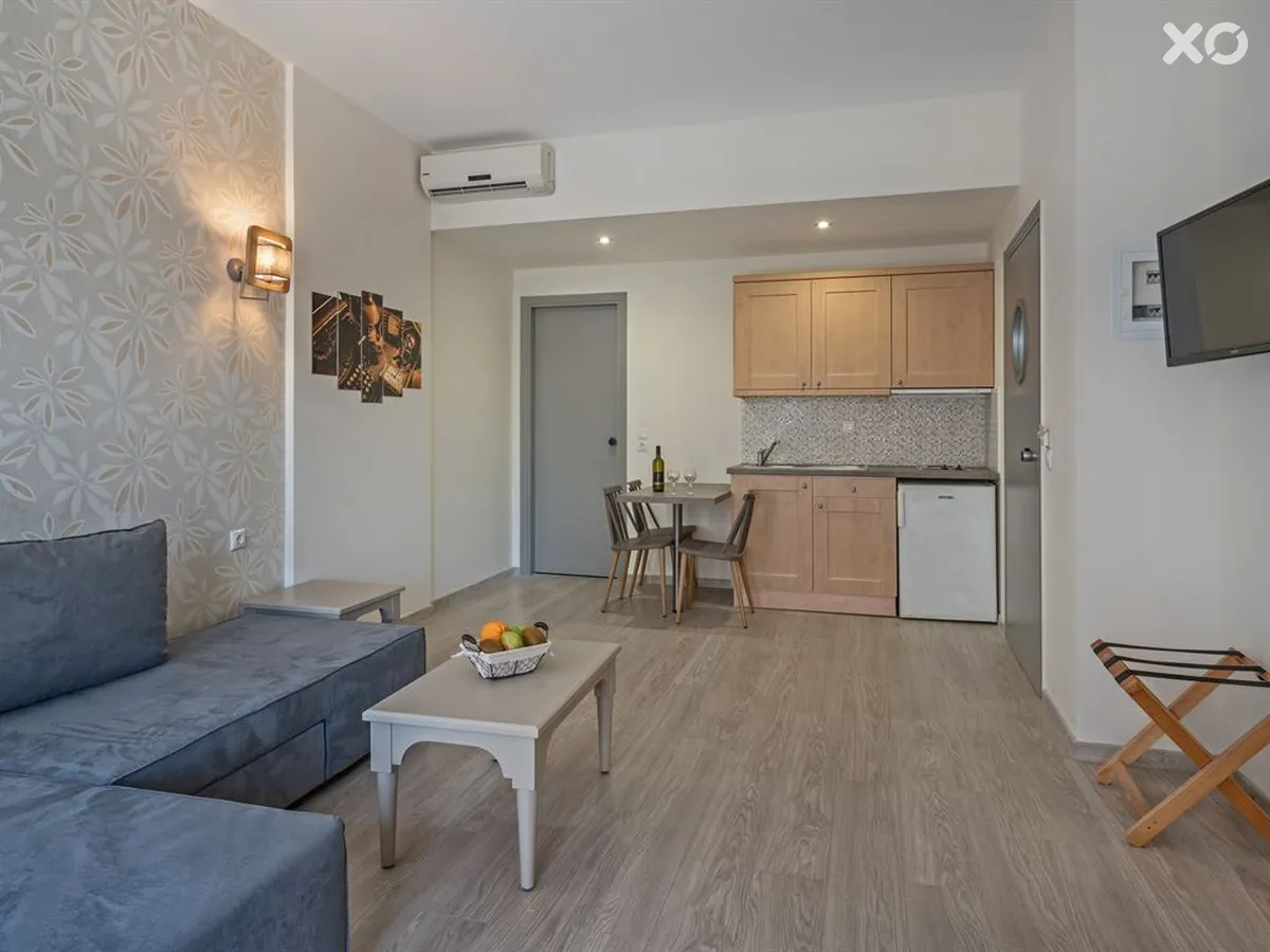 Lefkoniko Beach Icarus Suites