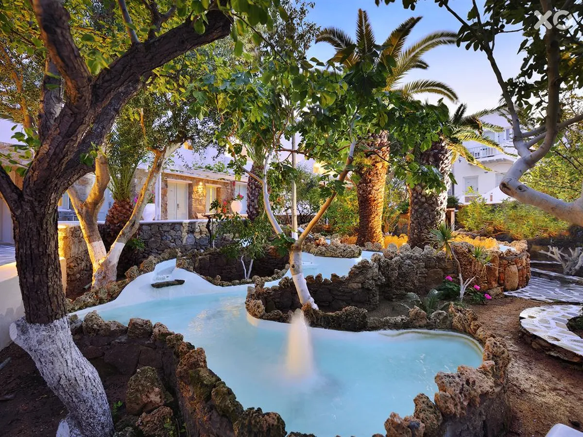 Petinos Hotel