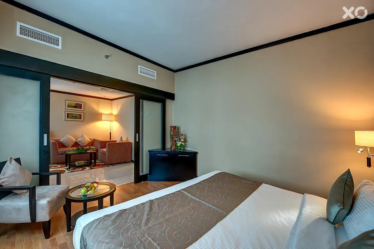 Grandeur Hotel