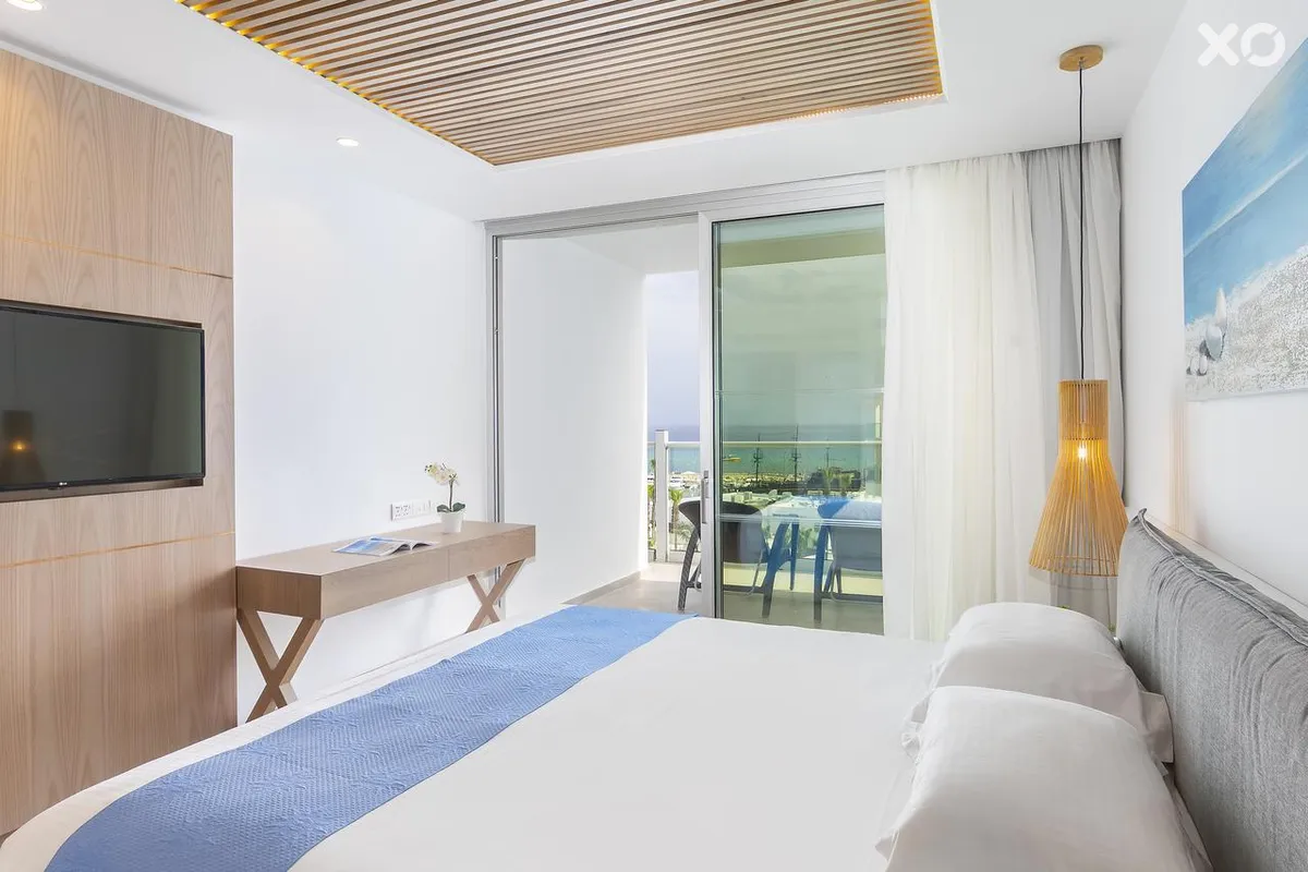 Limanaki Beach Hotel