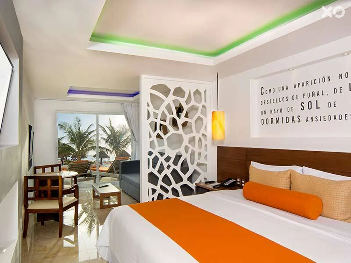 Flamingo Cancun Resort