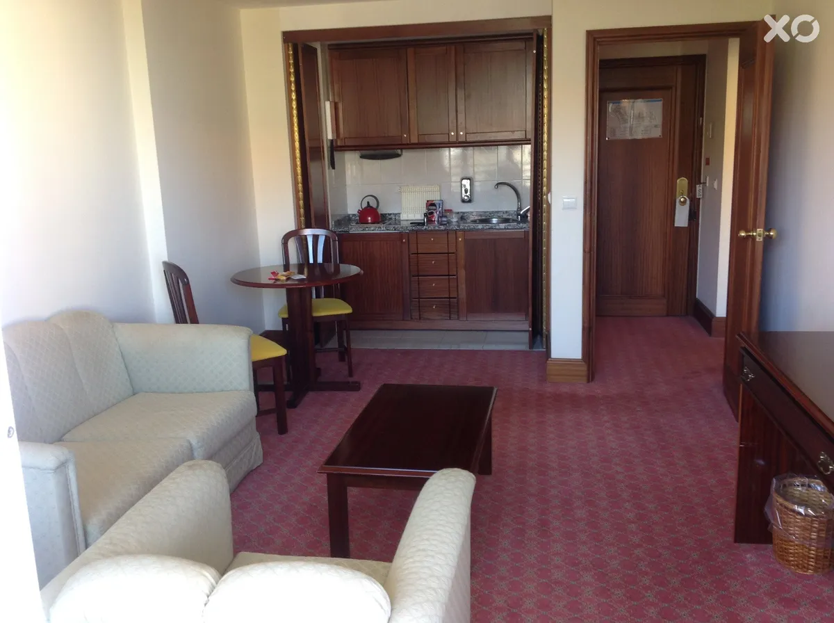 Jardins d'Ajuda Suite Hotel