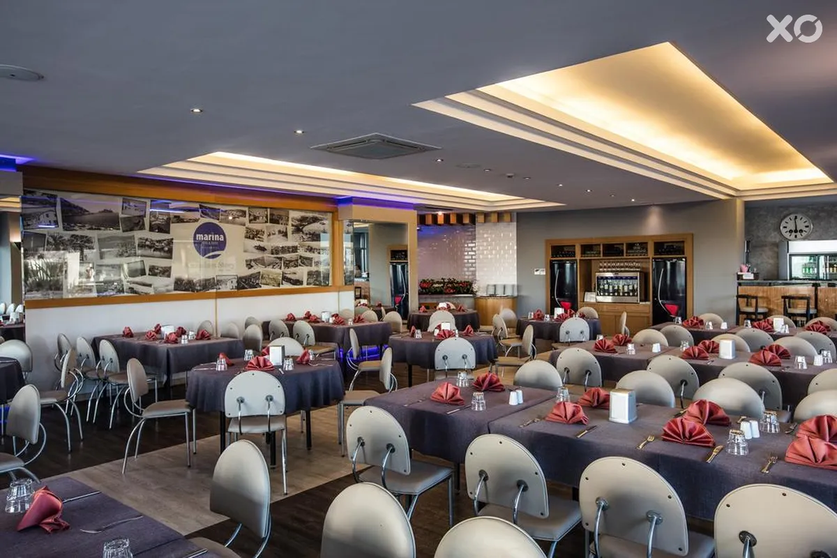Marina Hotel & Suites