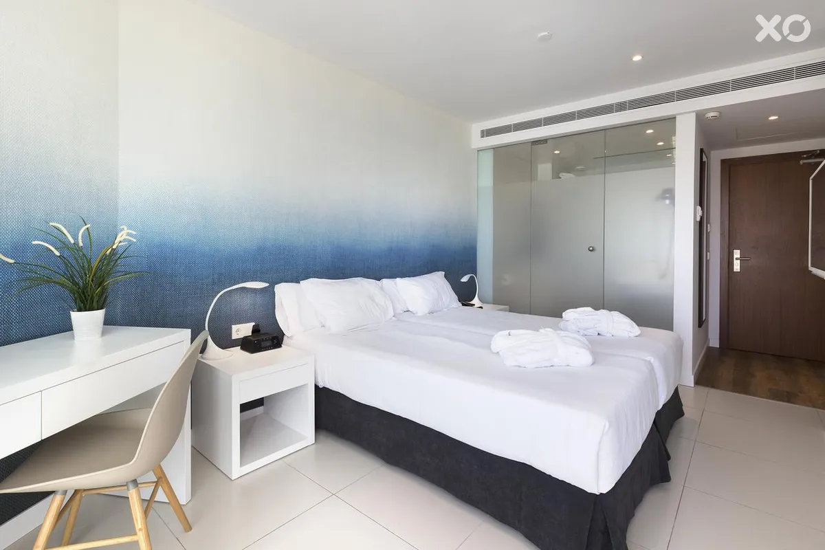 HM Tropical Hotel