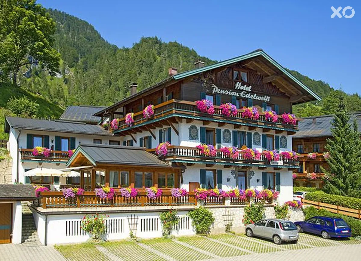 Edelweiss Hotel