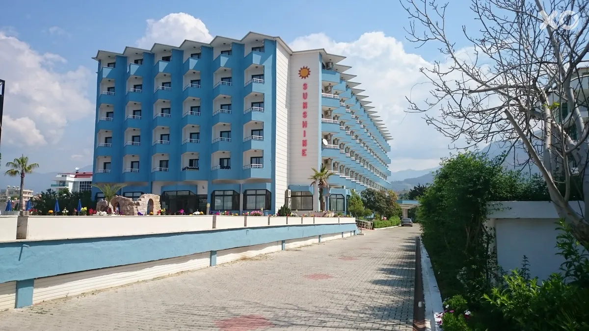 Sunshine Hotel
