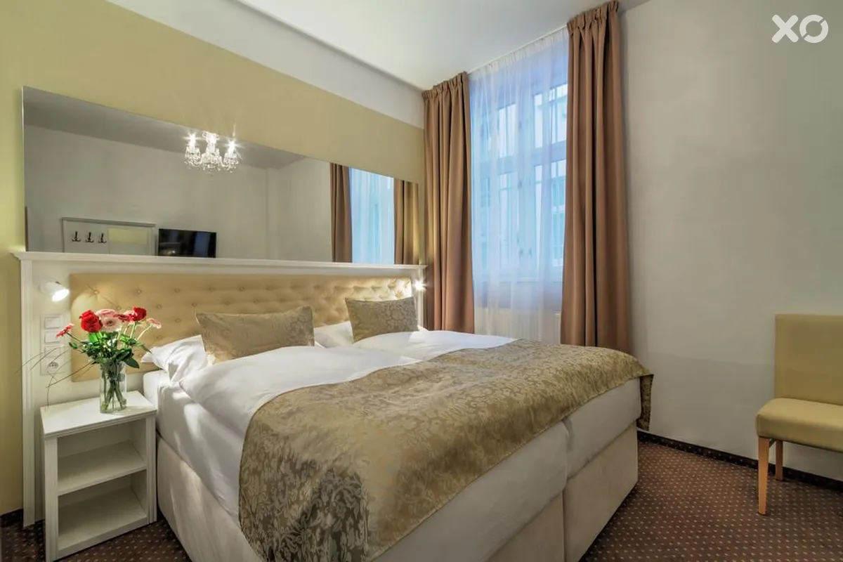 Taurus Hotel