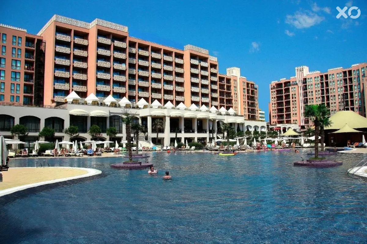 Royal Beach Apartments