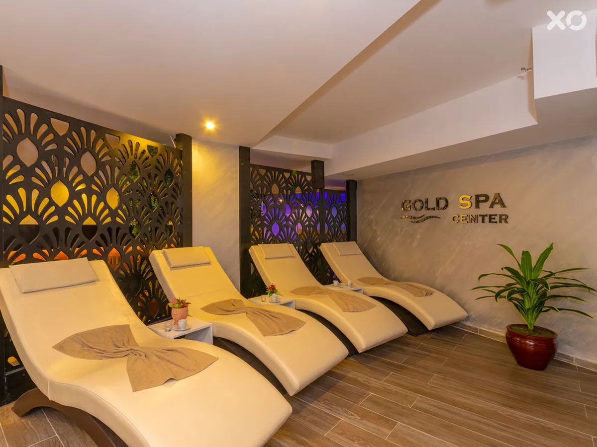 Euro Plaza Hotel