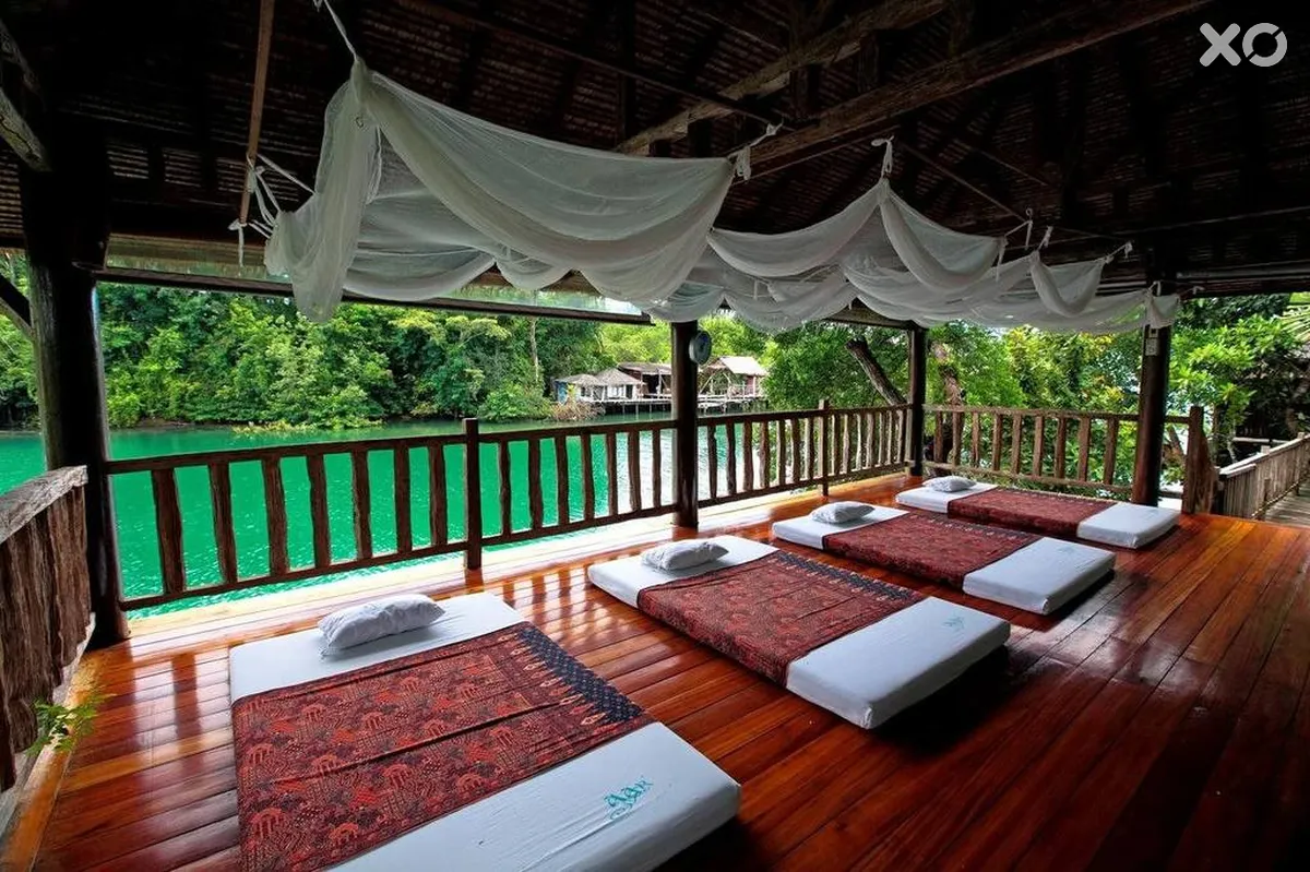 Aana Resort & Spa