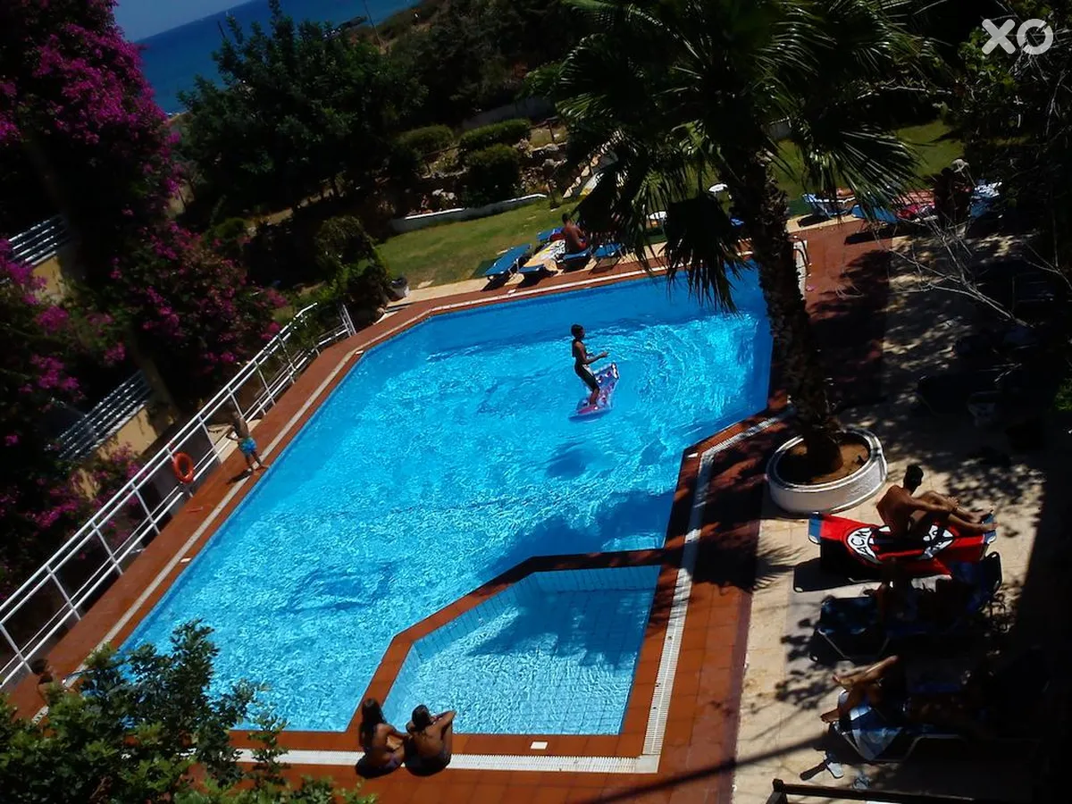 Iliostasi Beach Apartments