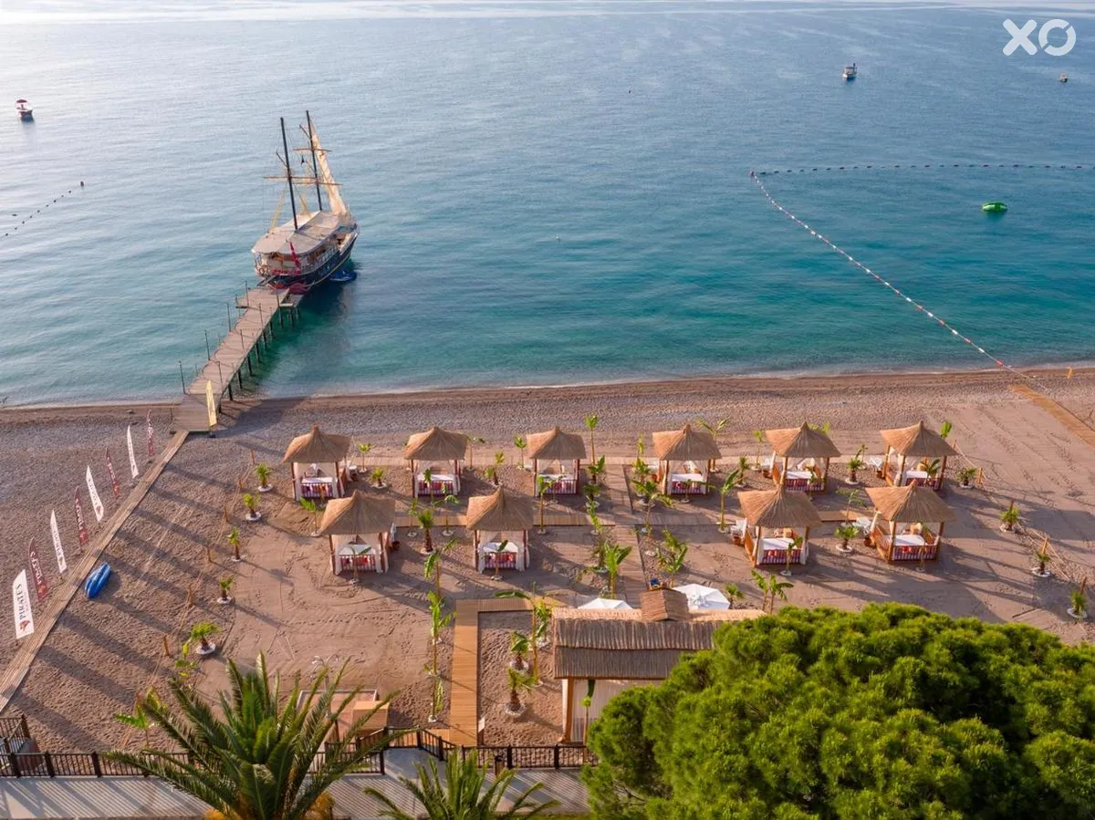 Pirate's Beach Club