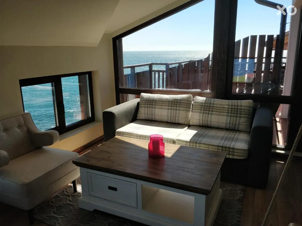 Elea Villa