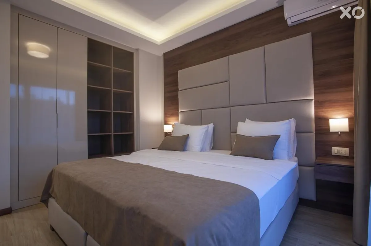 Twelve Hotel