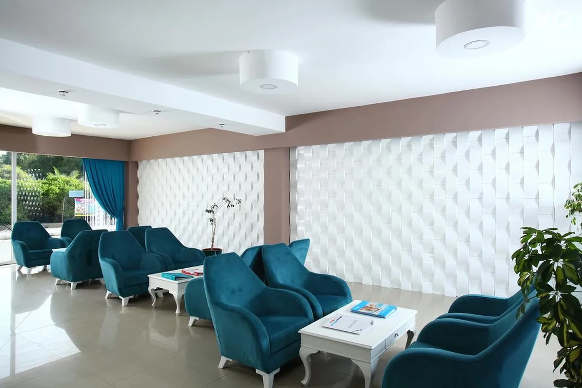 Summer Garden Suites & Beach Hotel