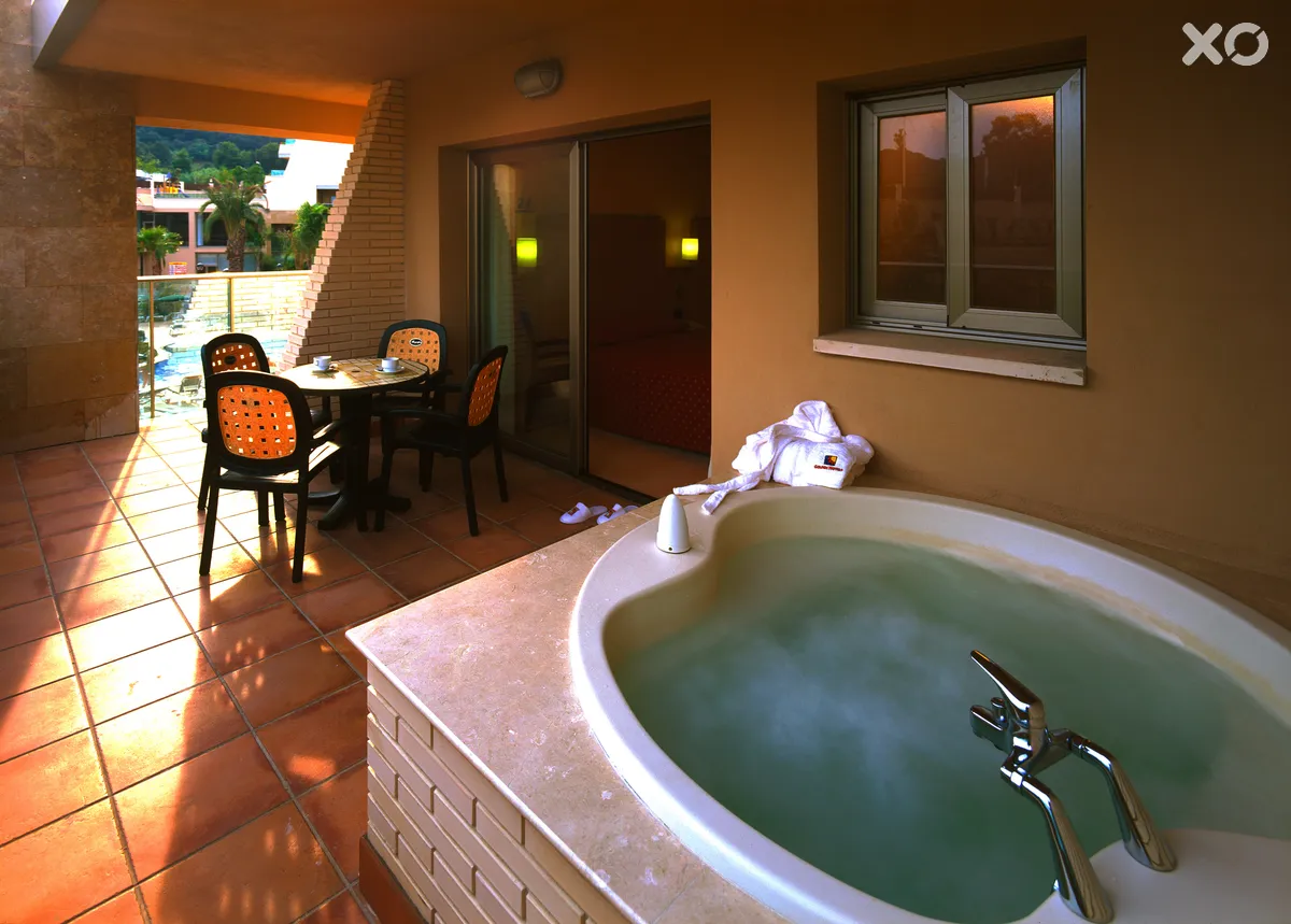 Golden Bahia De Tossa & Spa