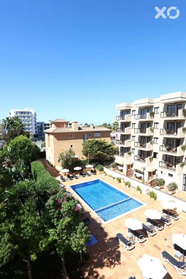 Jade Apartments