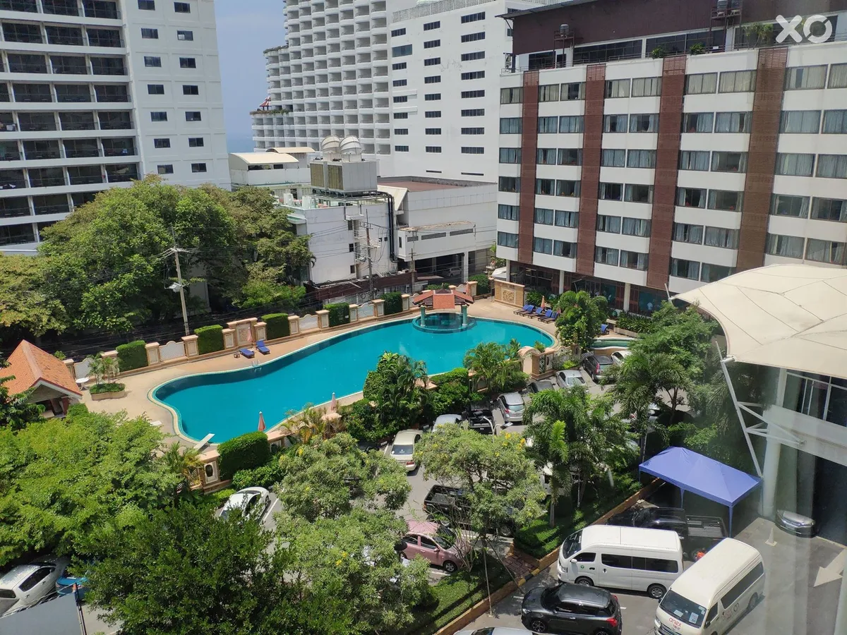 Mountain Beach Hotel