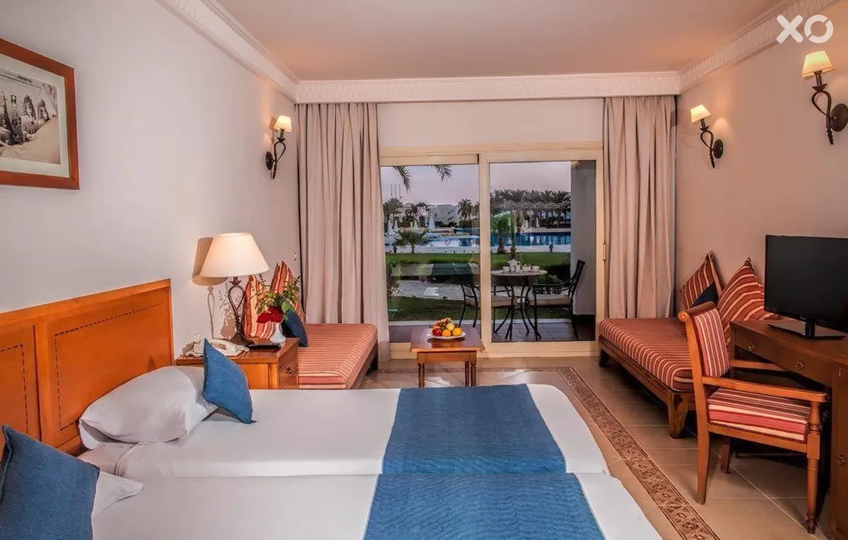 Continental Plaza Beach & Aqua Park Resort