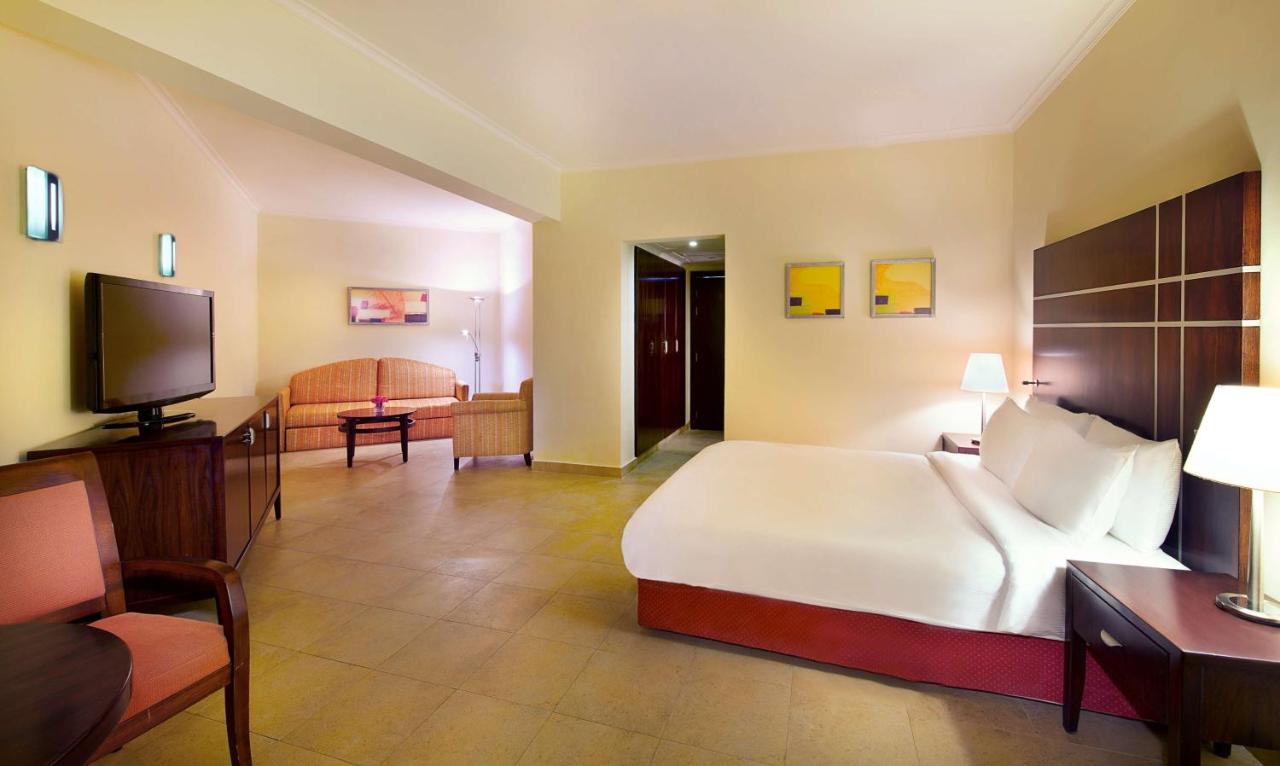 DoubleTree by Hilton Sharks Bay Resort