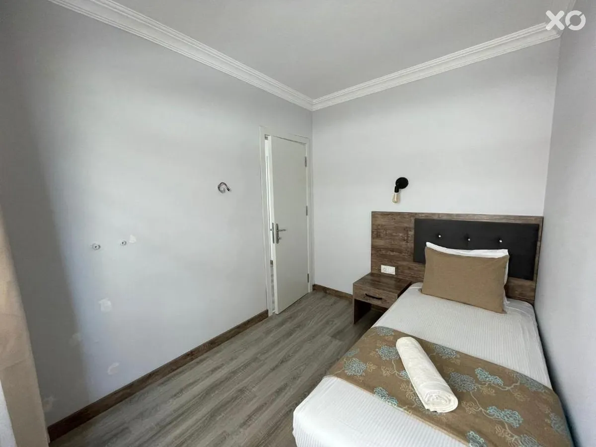 Seven City Hotel